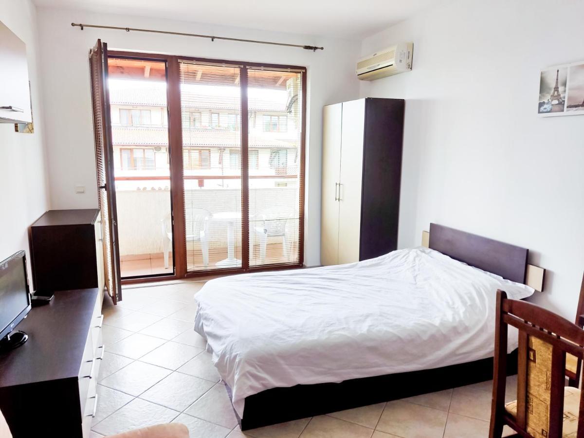 Apartament Studio Comfort Primorsko Mm Complex エクステリア 写真