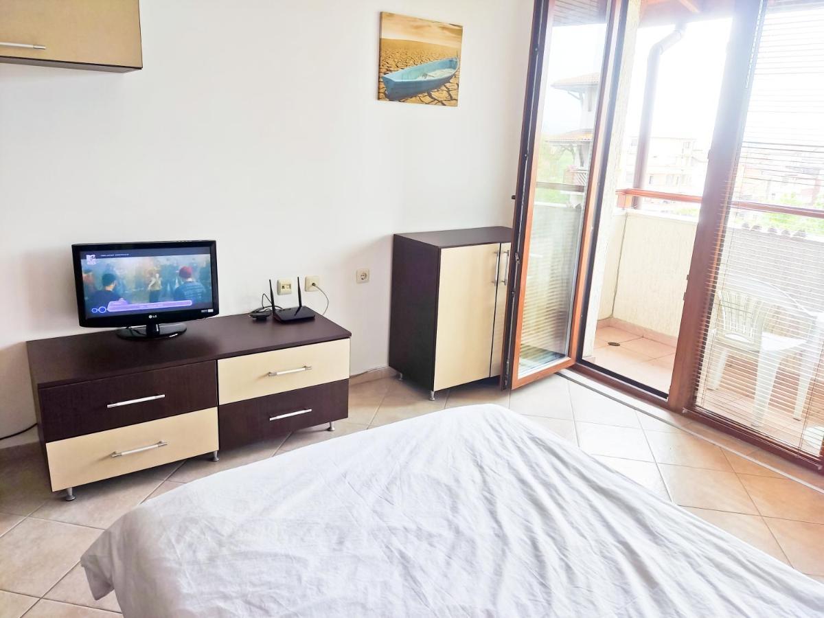 Apartament Studio Comfort Primorsko Mm Complex エクステリア 写真